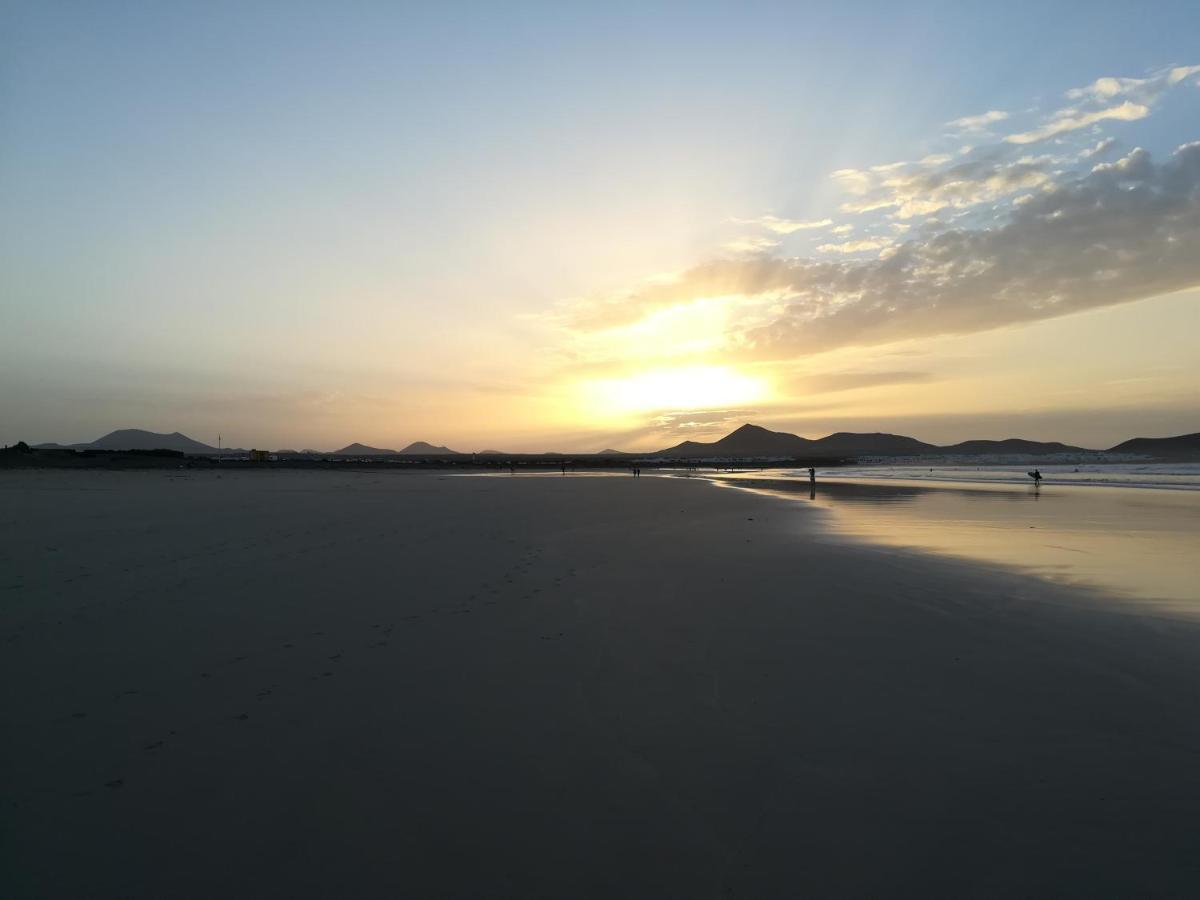 El Charquito Apartment Famara Bagian luar foto